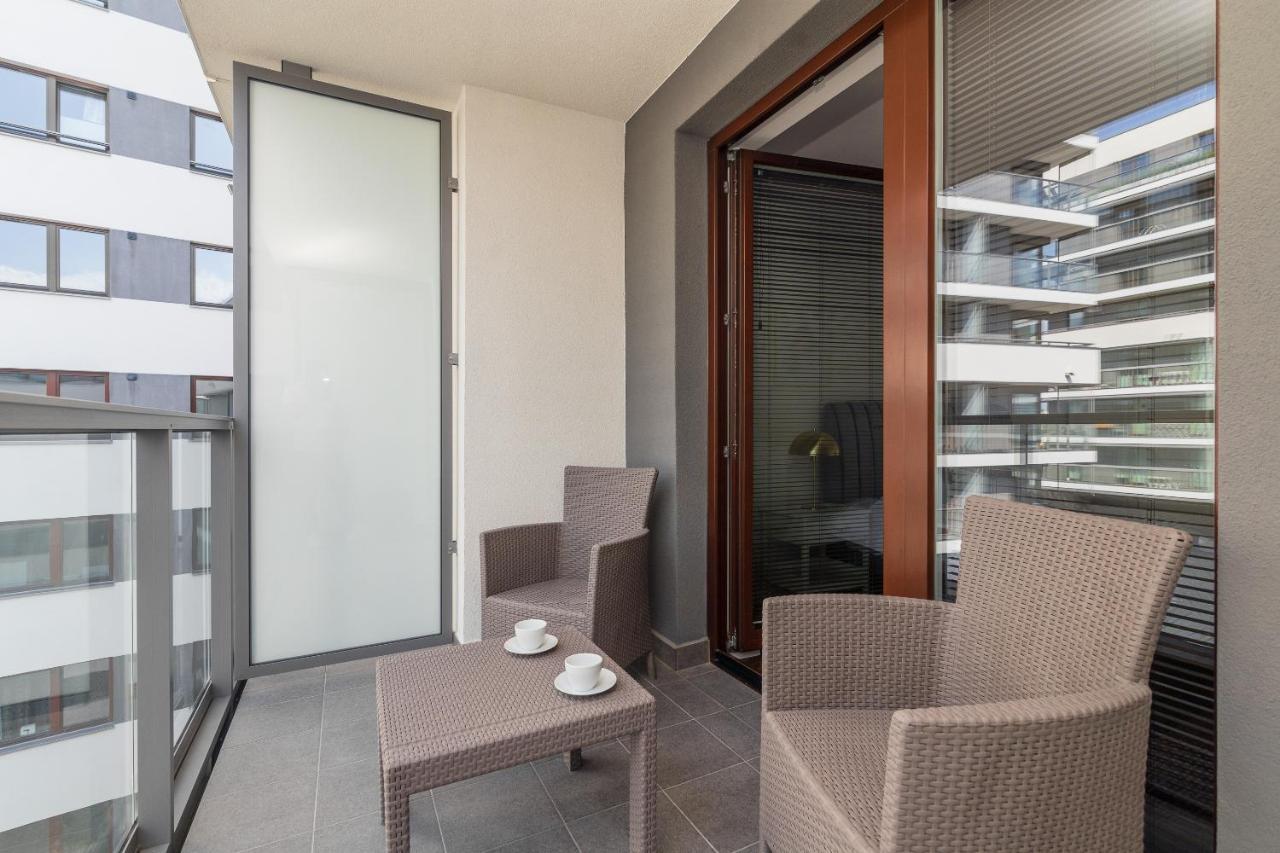 Burakowska Pastel Elegant Apartment Warsaw Exterior photo